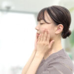 【酒さ（赤ら顔）の治療法とは】症状・段階別に治し方を解説！