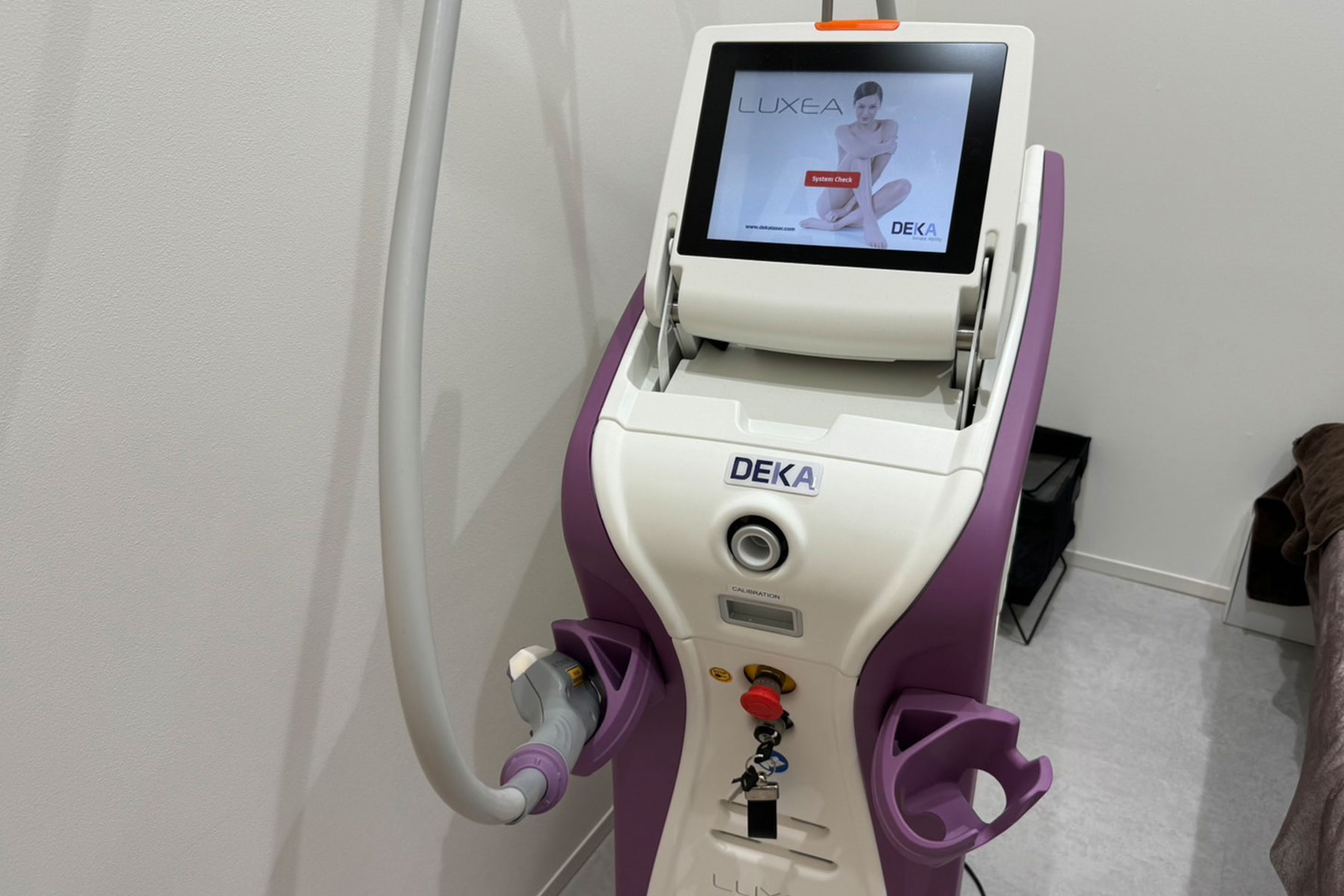 <フォトシルク LUXEA>シミ改善、赤み改善、肌質改善などトータルにケアできます